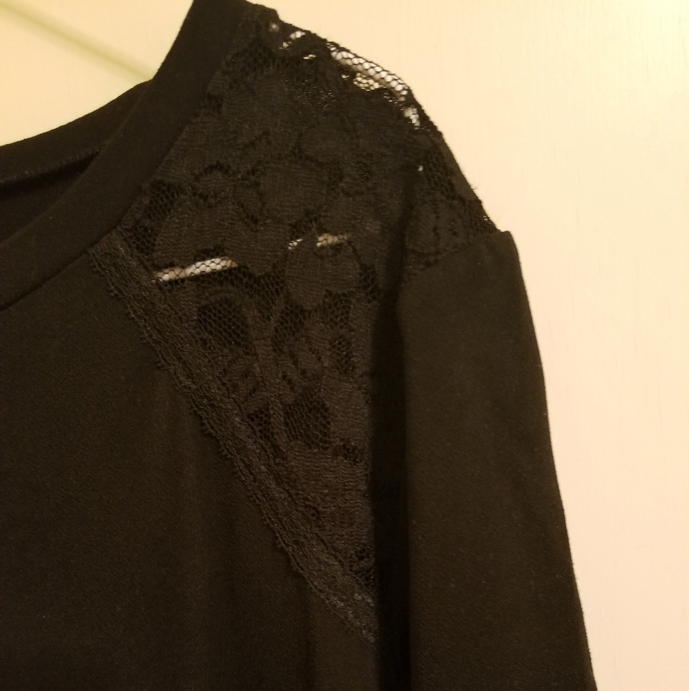 Classy, Lace Detail Tee
